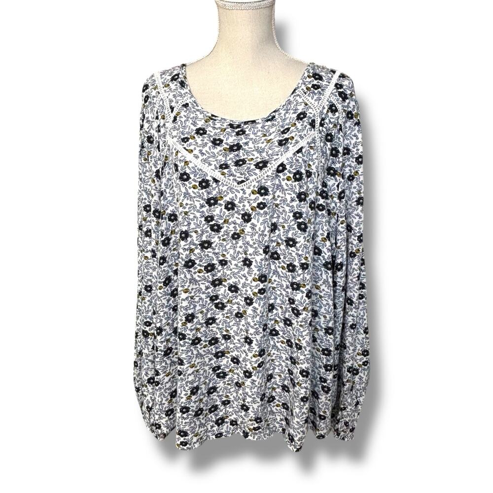 EST. 1946 Cato Blue & White Floral 22/24W